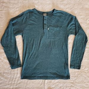 Mens Bench Long Sleeve T-Shirt. Size Small. Green.